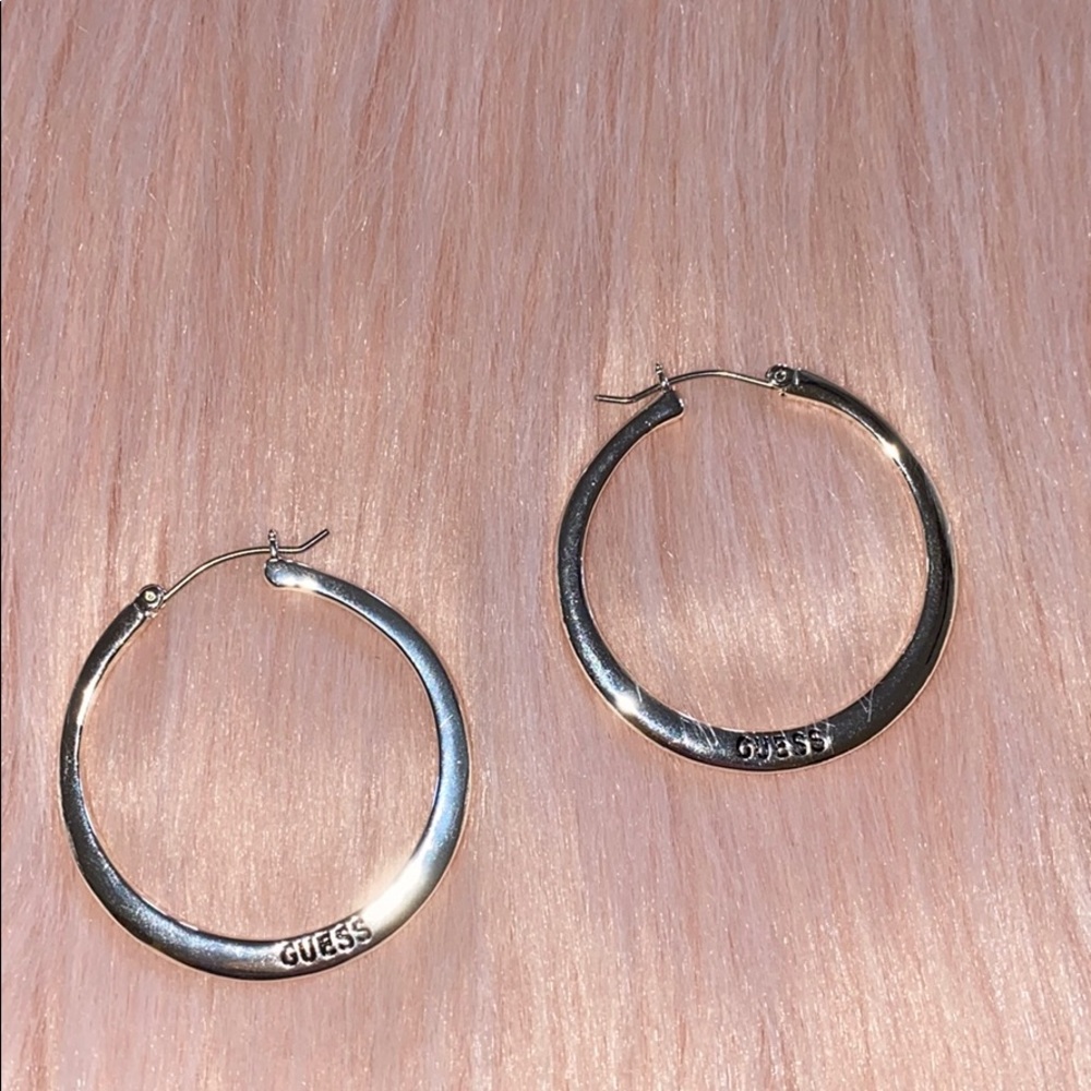 Guess Hoops